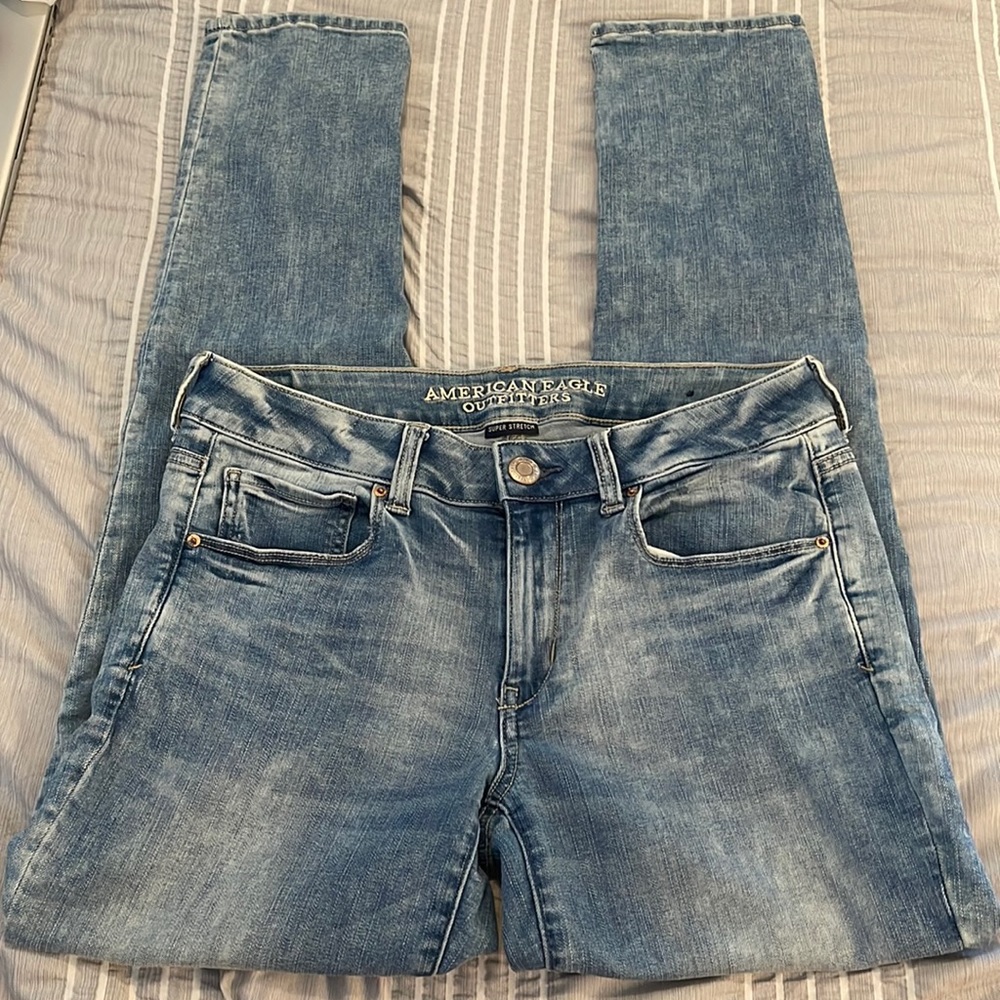 White Washed American Eagle Jeans 🦅